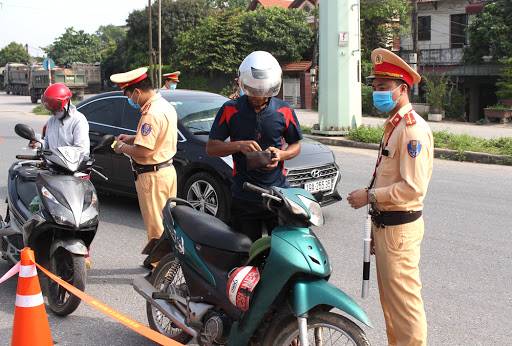 Đi xe không chính chủ có bị cảnh sát giao thông xử phạt không